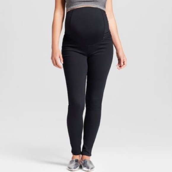 Ingrid & Isabel Skinny Jeans Black 6 Maternity - Picture 3 of 6